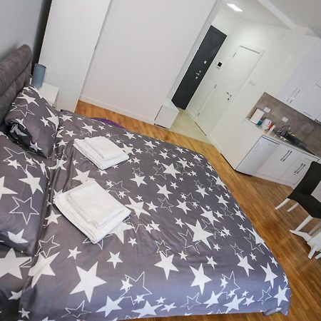 Manirosi 3 Apartman ซูโบติกา ภายนอก รูปภาพ