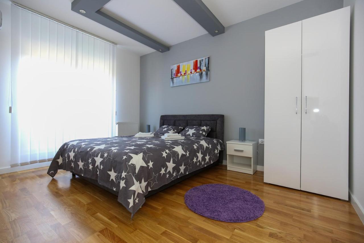 Manirosi 3 Apartman ซูโบติกา ภายนอก รูปภาพ